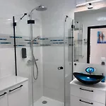 Pod Debami דירה *