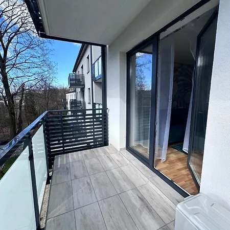 Apartament Pod Dębami *